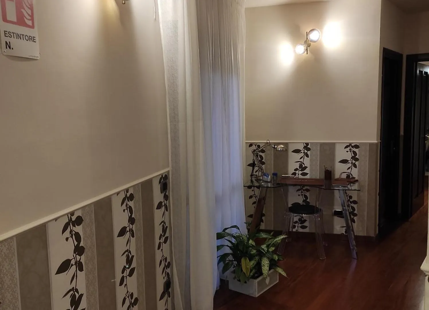 Ferienwohnung 'Na Coccola Da Noantri Rom 0*,  Italien